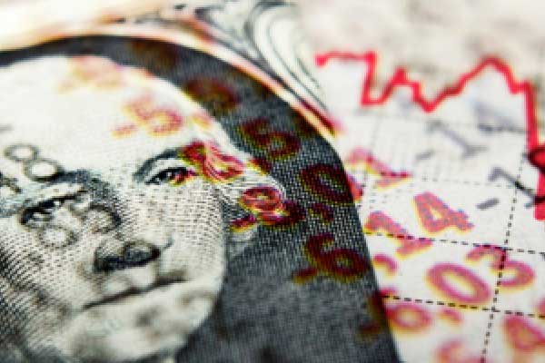 渣打银行分析师为12万美元的比特币价格预测道歉 称目标“可能太低”